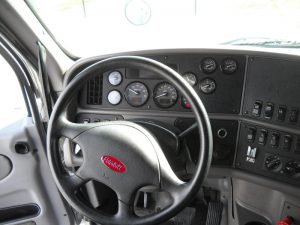 2013 Peterbilt 587 Steering Wheel