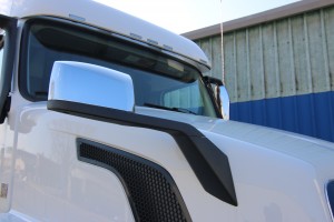 Chrome Hood Mirror - 2017 Volvo Truck VNL 670