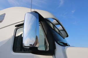 Chrome Mirror for 2017 Volvo VNL64T670