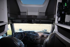 Interior Cabin 2017 Volvo Truck VNL 670 