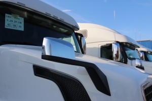 Chrome mirror for 2017 Volvo Truck VN670