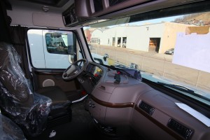 Interior 2017 Volvo Truck VNL64T670