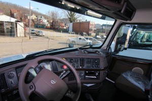 Steering Wheel and Dash 2017 Volvo Truck VN Daycab