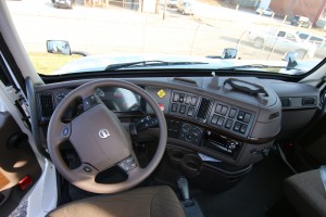 Steering Wheel and Dash 2017 Volvo Truck VN Daycab