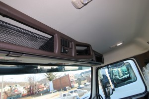 2017 Volvo Truck daycab storage