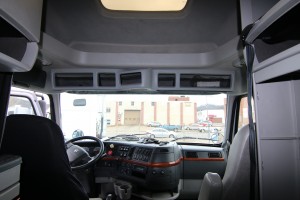 Cabin Interior - 2012 Volvo Truck VNL 670