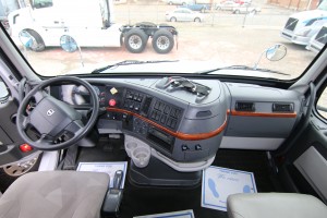 Interior - 2012 Volvo Truck VNL 670