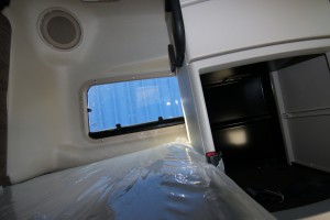 Sleeper Compartment - 2017 Volvo Truck VNL670