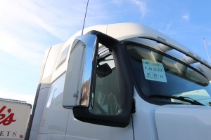 Chrome Cab Mirror 2017 Volvo Truck VN670