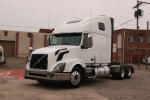 2012 Volvo VNL64T670 - Driver Side View