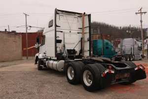 2012 Volvo VNL64T670 - Back View