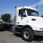 2016 Volvo VHD RH side of the truck